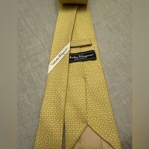 Salvatore Ferragamo Yellow Gancini Logo Silk Tie – Made in Italy